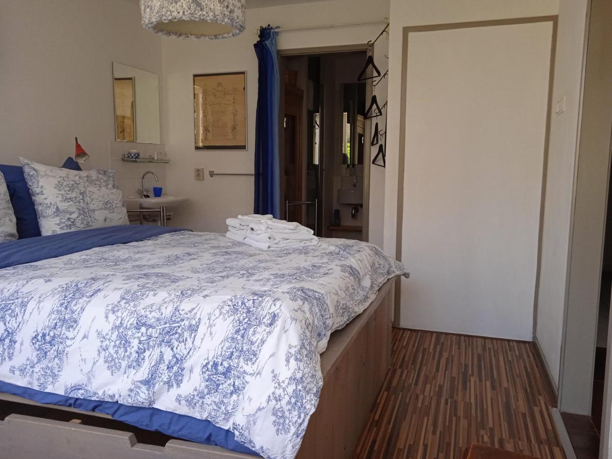 Bed And Breakfast Amsterdam West Bagian luar foto